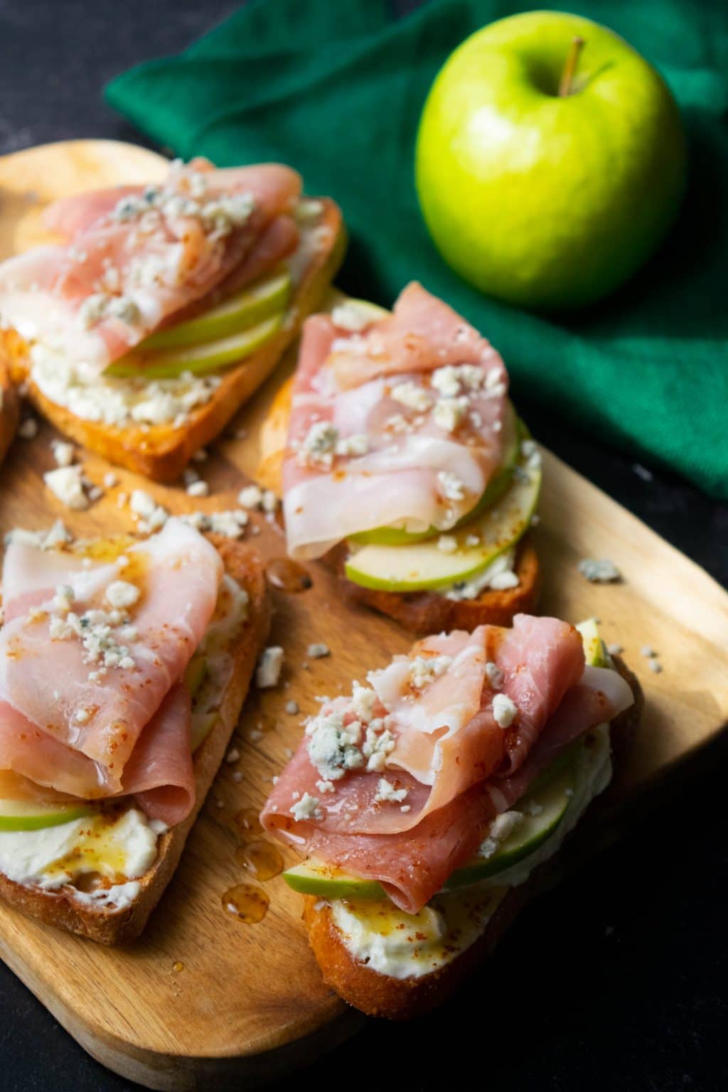 Whipped Blue Cheese Crostini with Apple and Prosciutto Jawns I Cooked