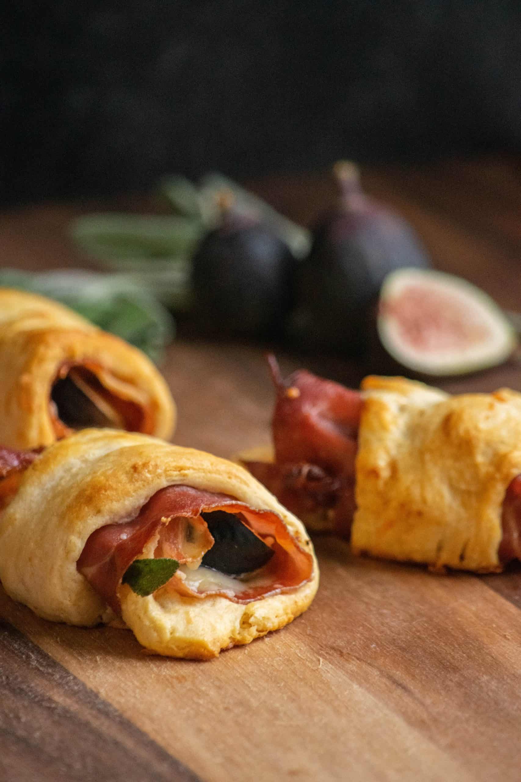 Appetizer Crescent Rolls with Prosciutto and Fig Jawns I Cooked