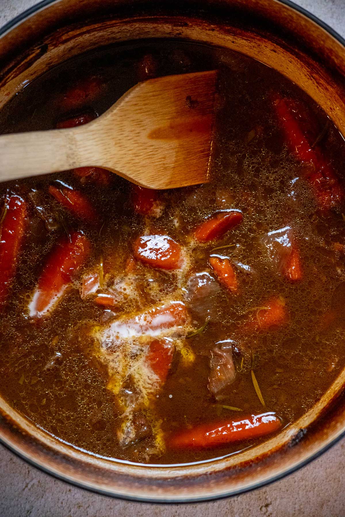 Optionally, stir in a slurry of equal parts cornstarch and water to thicken the braising liquid into a gravy.