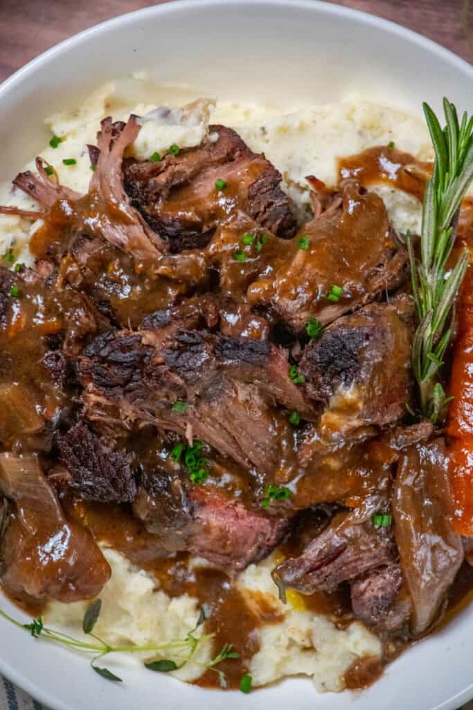 Serve over mashed potatoes! 