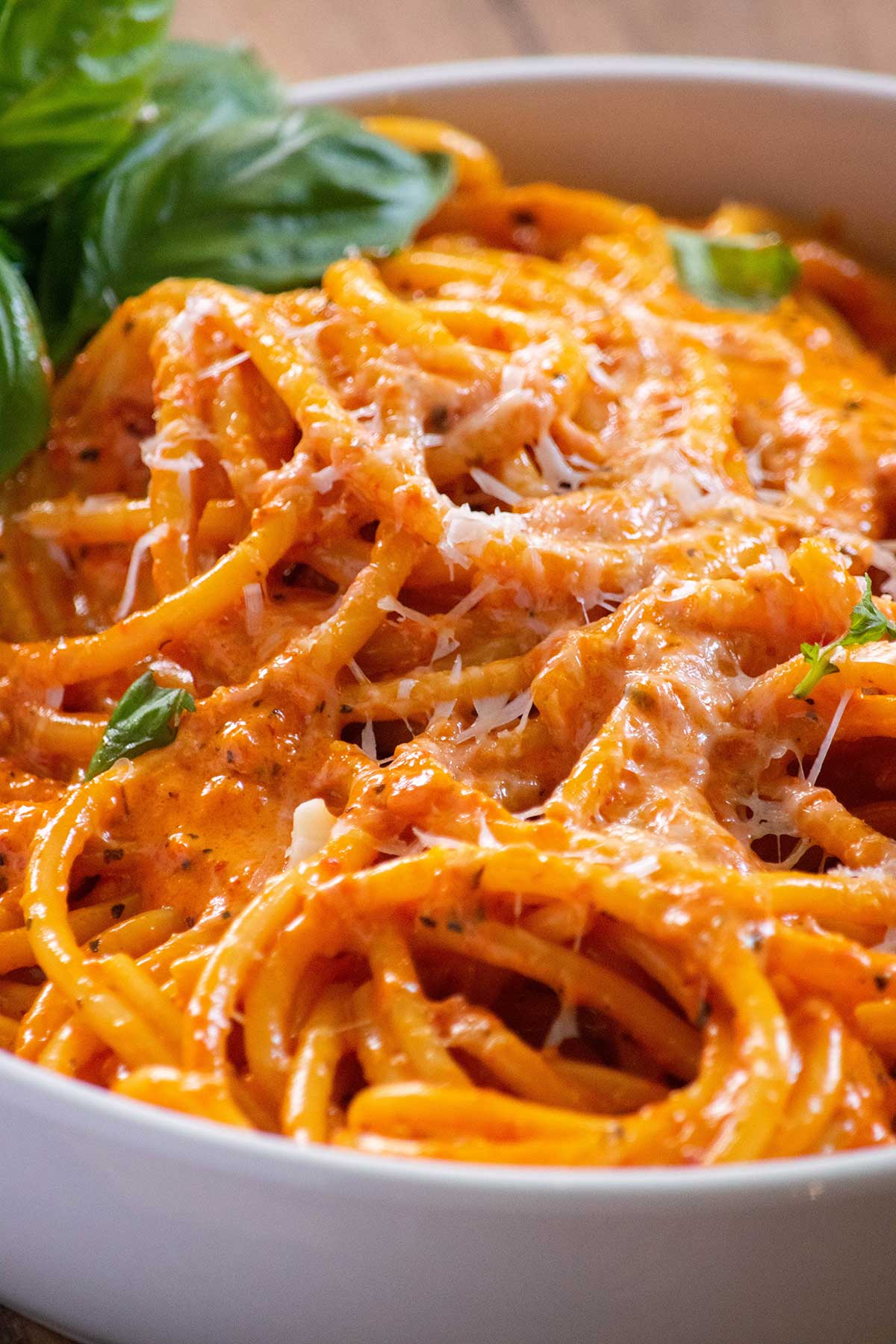 Creamy Roasted Red Pepper Pasta (20 Minute Sauce)