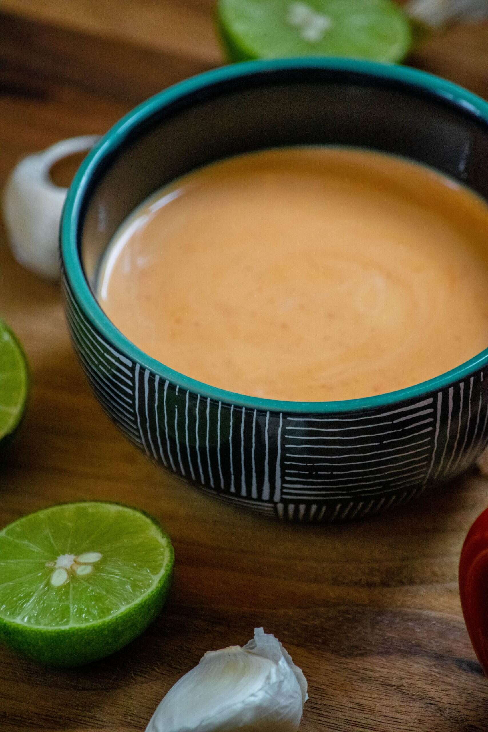 Easy Sriracha Aioli Recipe Jawns I Cooked