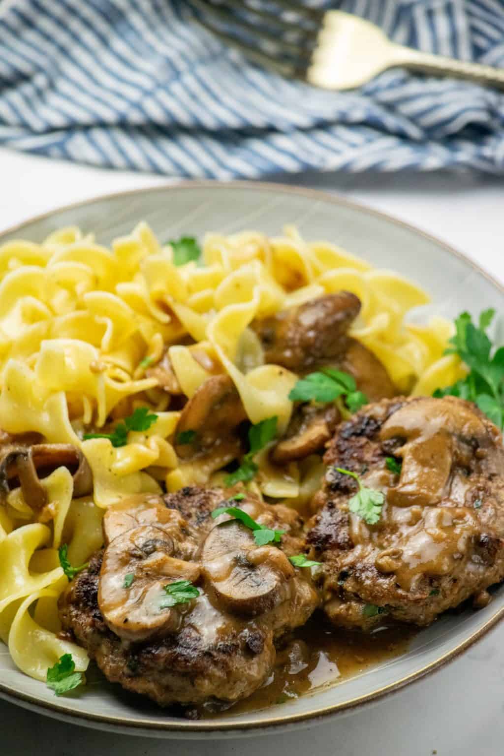 Moist Burger Steak Recipe with Mushroom Gravy Jawns I Cooked