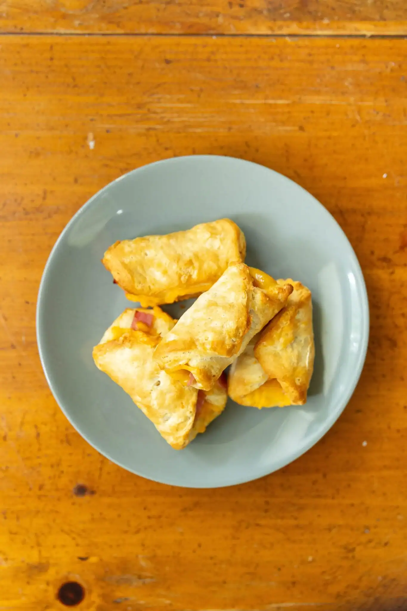 Easy Ham and Cheese Roll-Ups