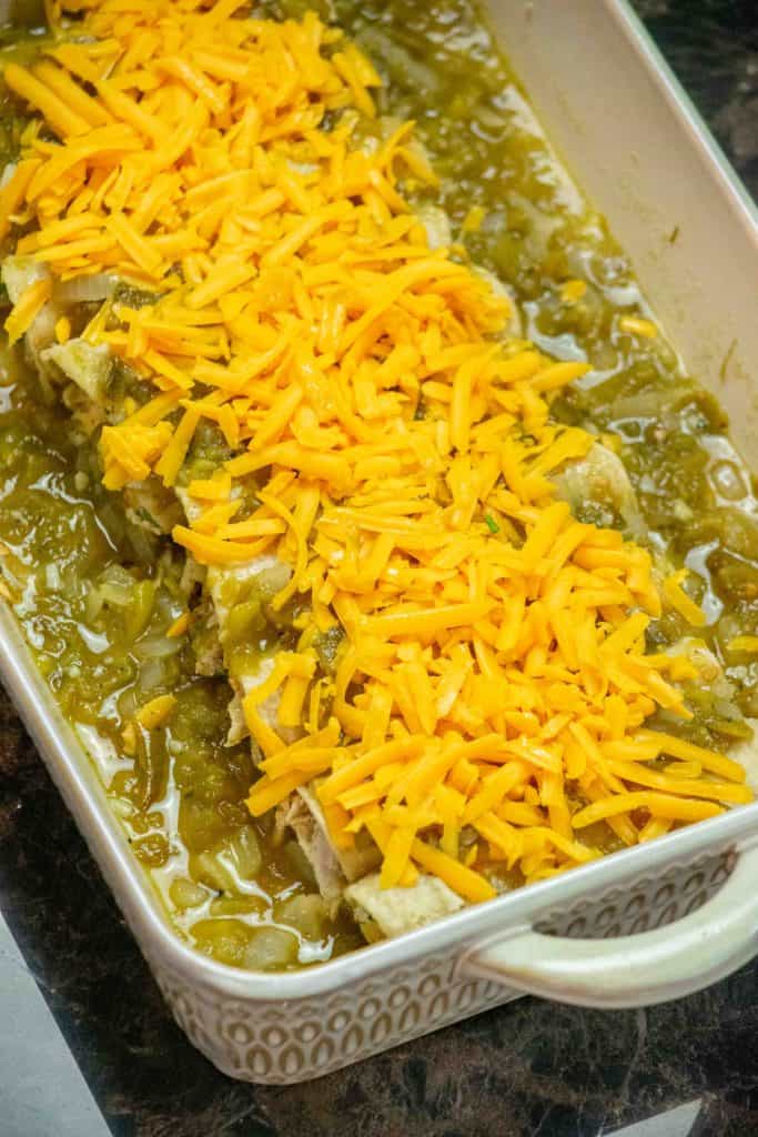 top with remaining cheddar