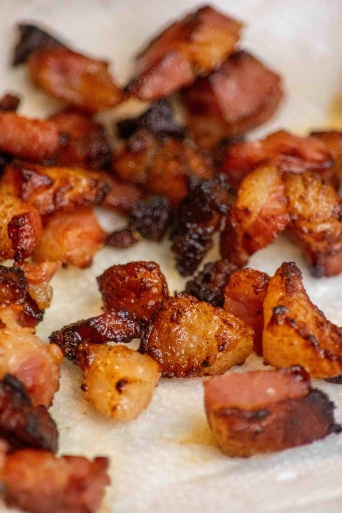 saute pancetta in oil on saute function until crisp, and remove to a paper towel lined plate