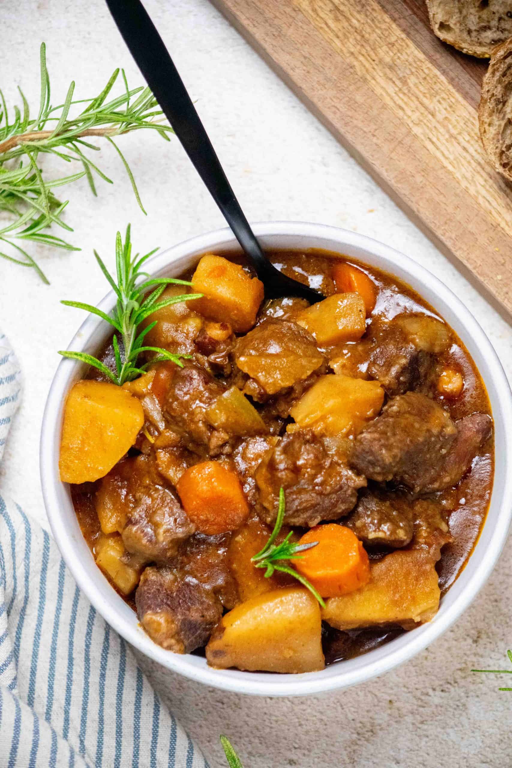 Instant Pot Irish Beef Stew (Easy Pressure Cooker Recipe)
