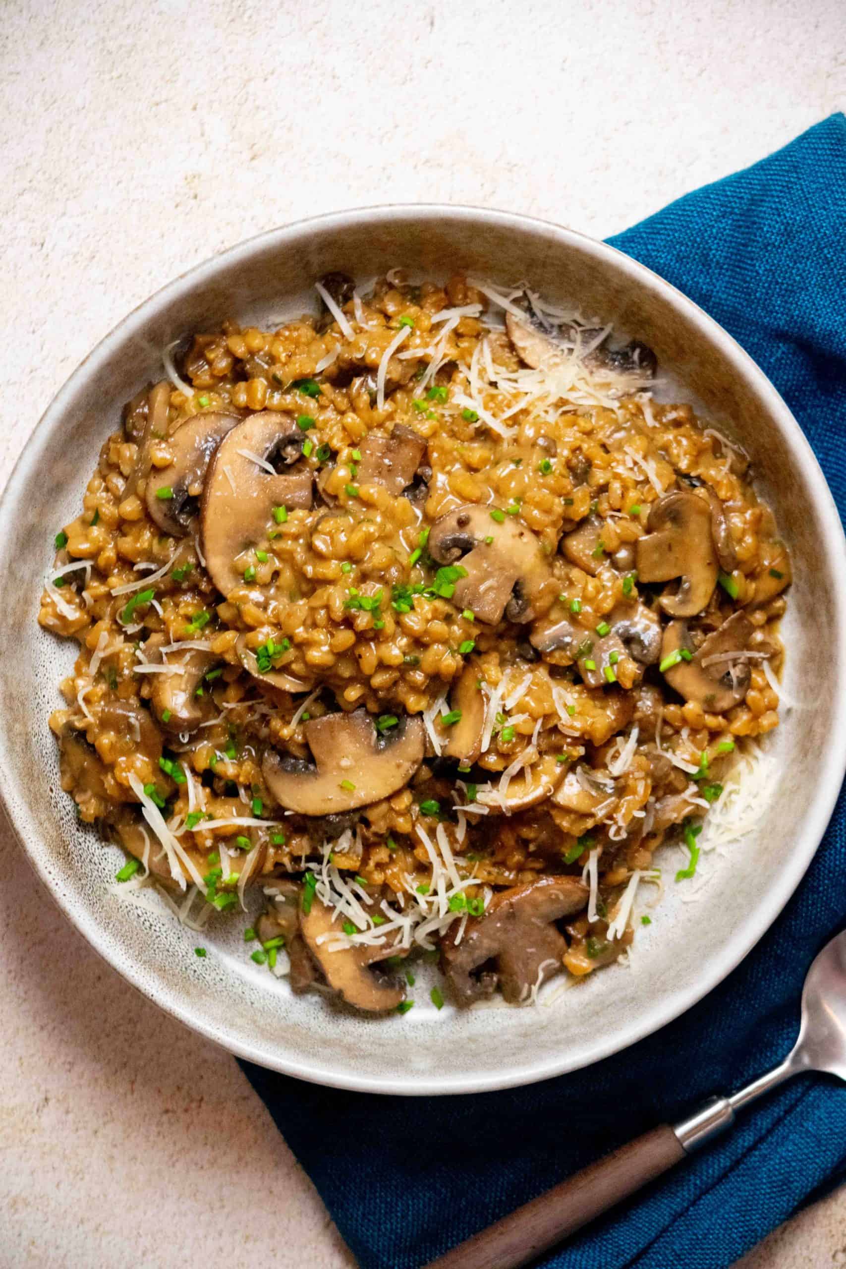 Creamy Mushroom Parmesan Farrotto (Farro Risotto)