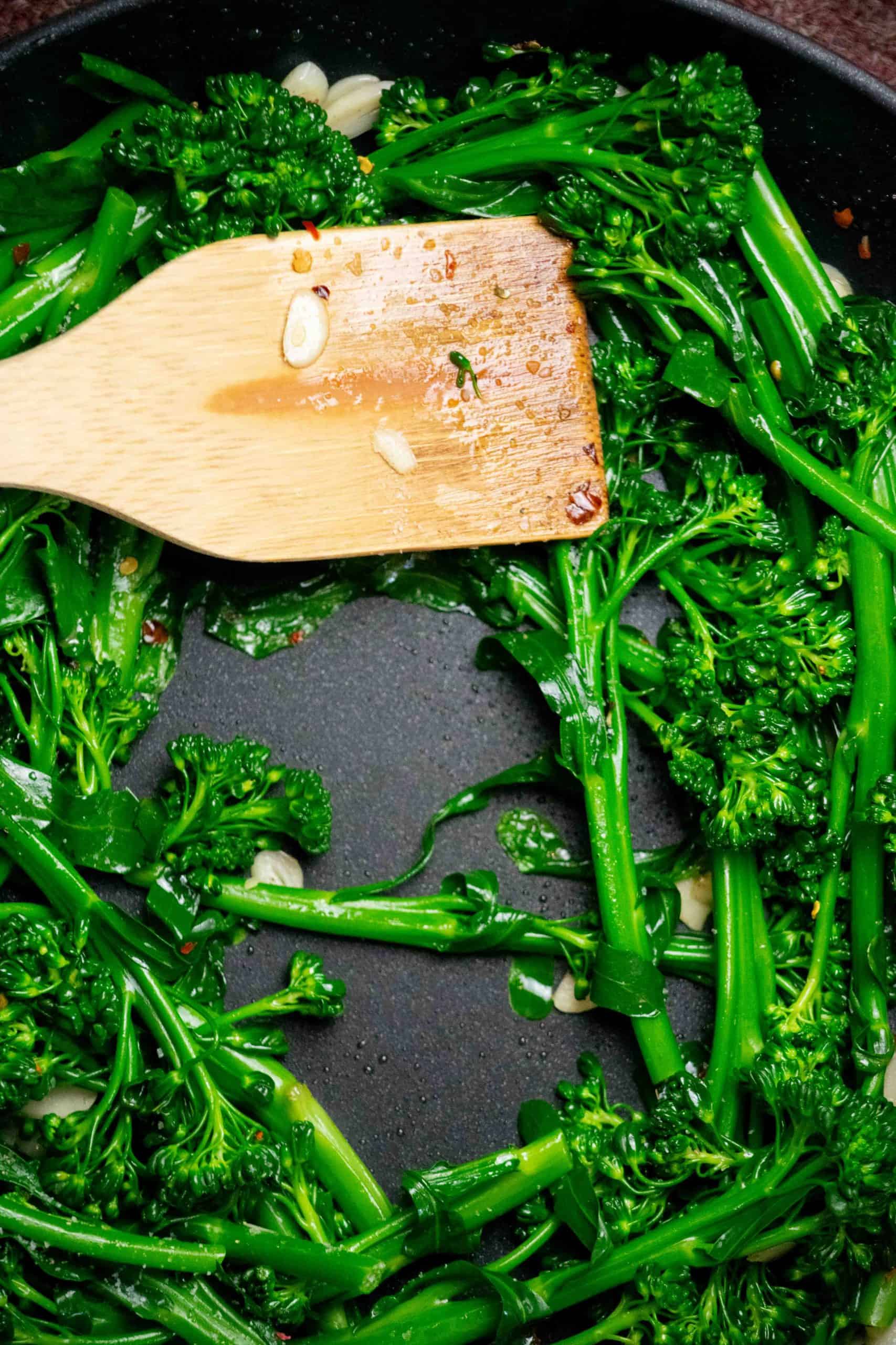 sauteed broccolini and garlic