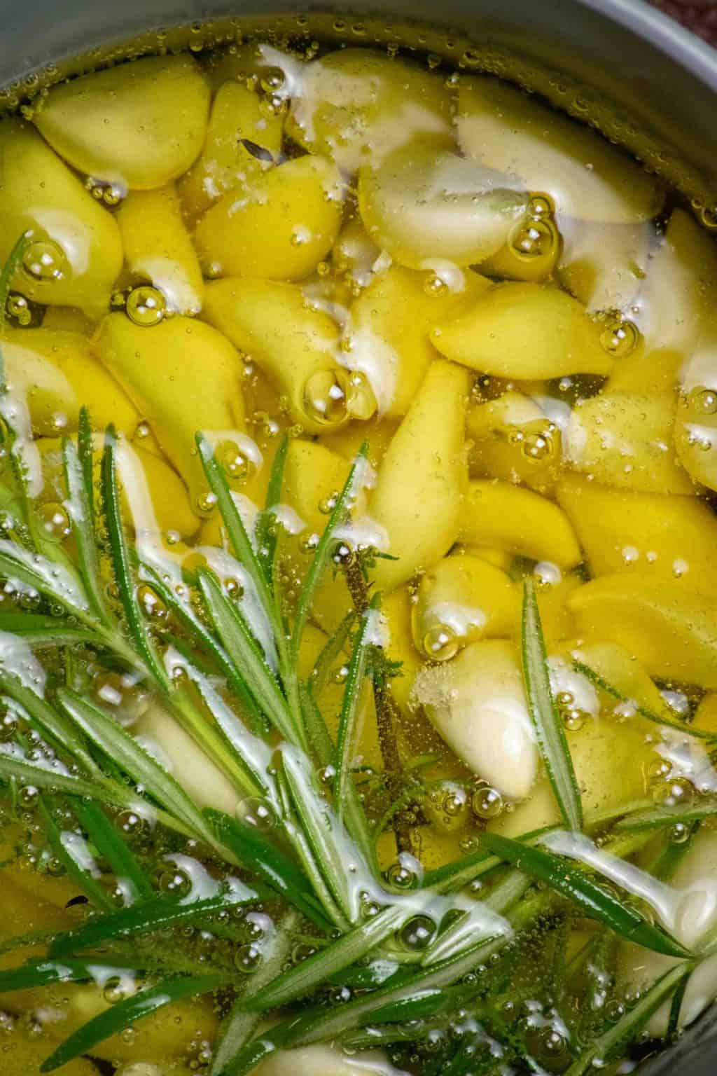 How to Make Easy Stovetop Garlic Confit with Herbs : Jawns I Cooked