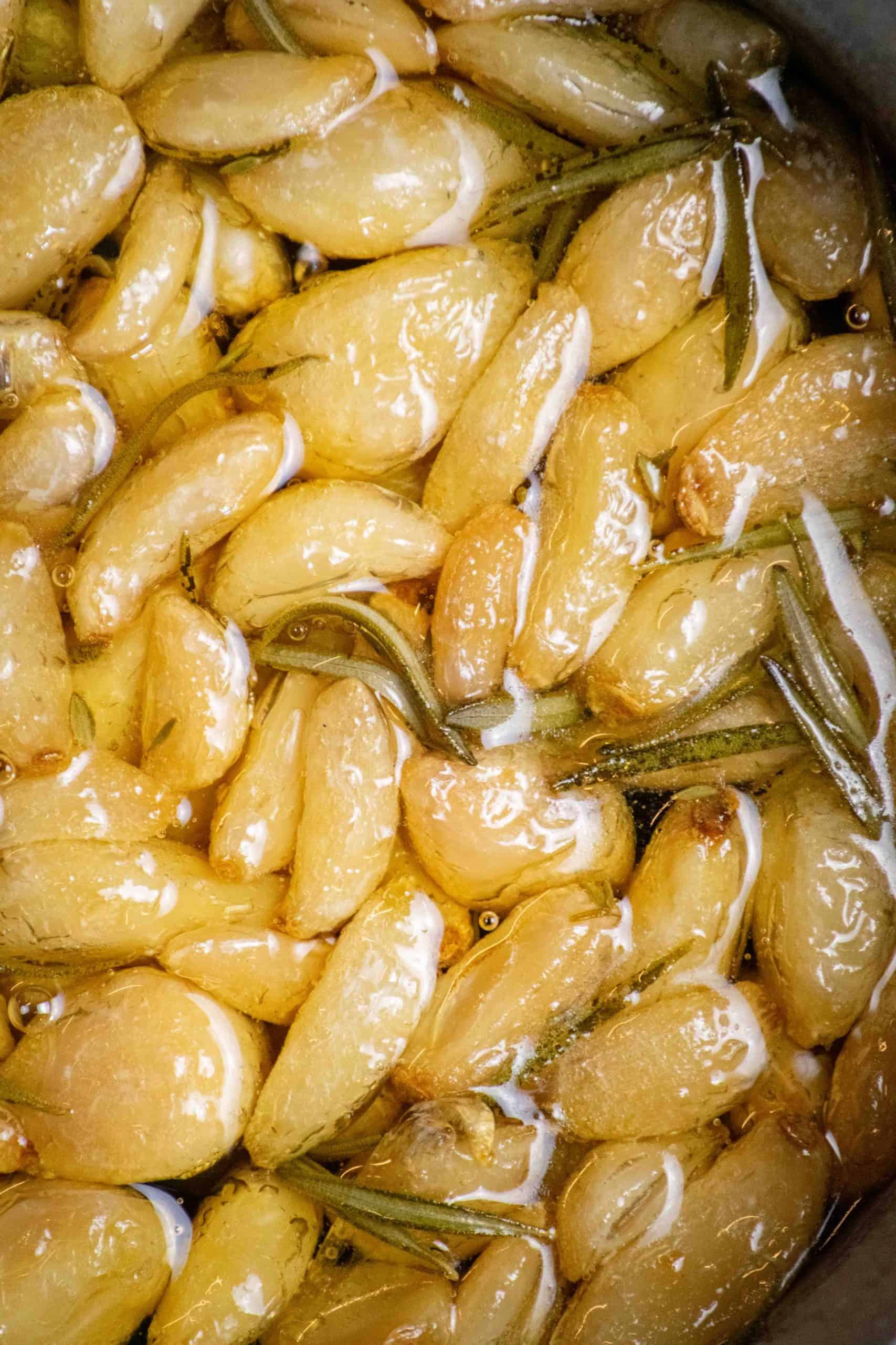 Garlic confit stove
