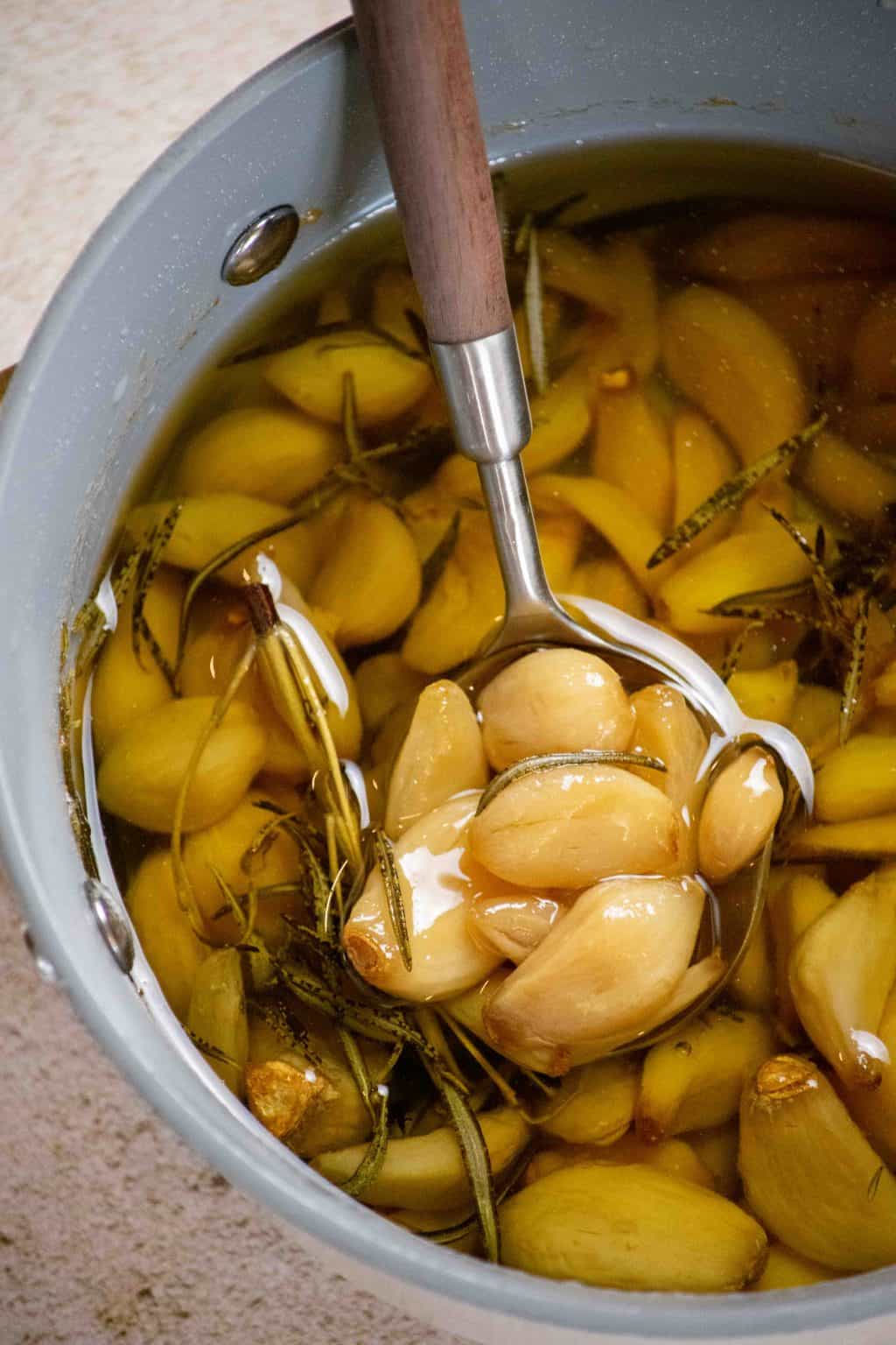 How to Make Easy Stovetop Garlic Confit with Herbs : Jawns I Cooked