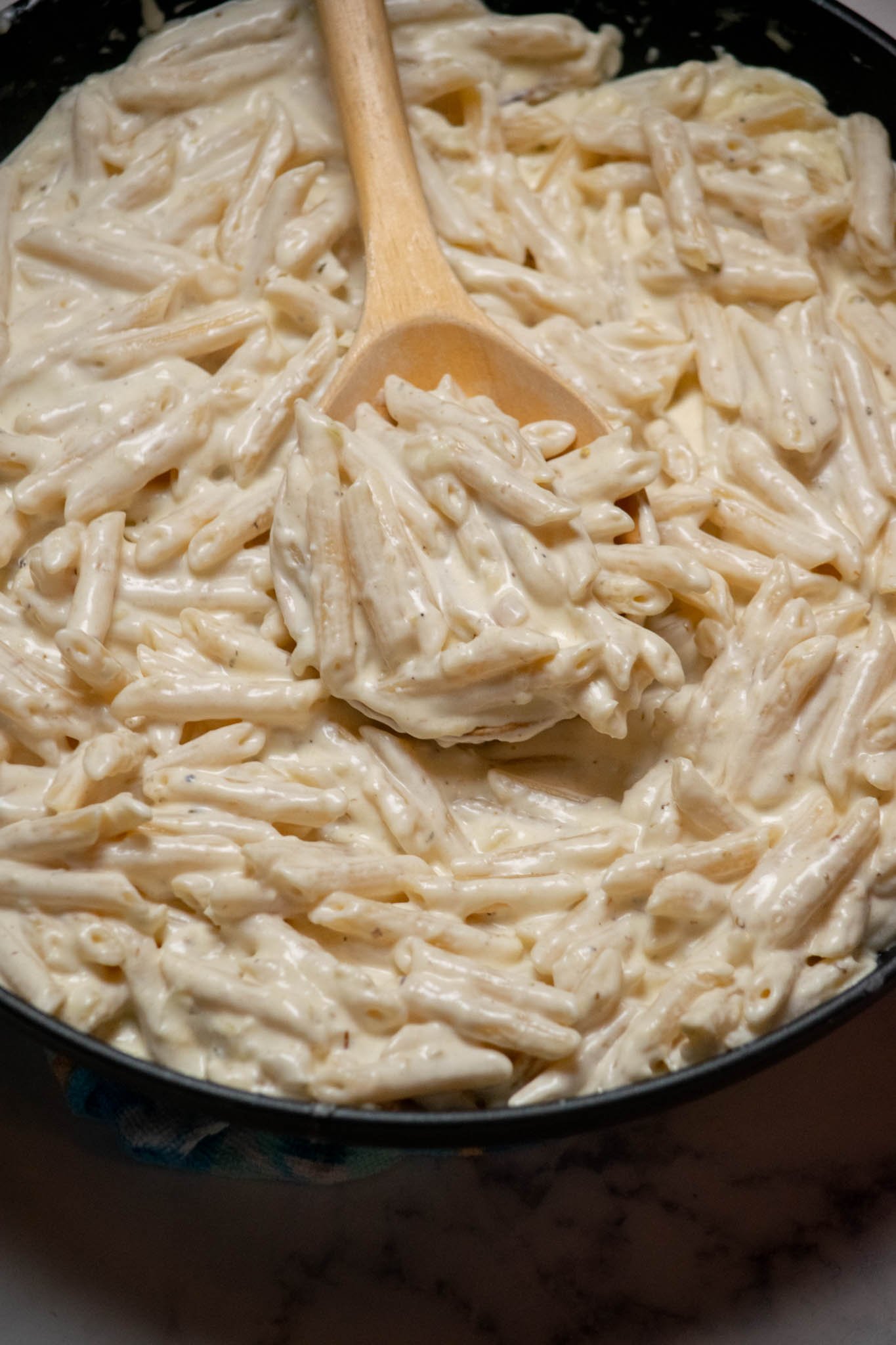 Penne Alfredo Pasta (with Cream Cheese)