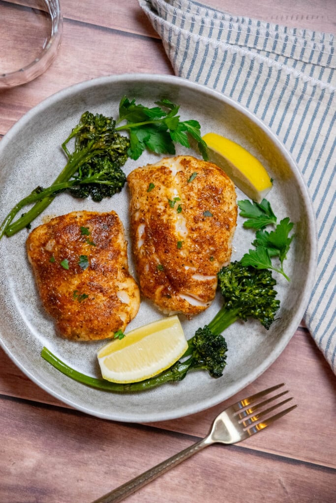 serve with plenty of fresh lemon and your favorite sides! 