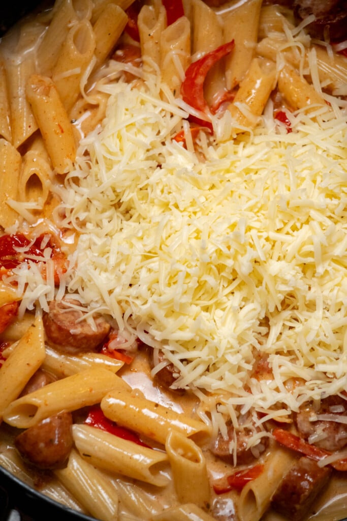 Turn off the heat, and add the cheddar. Stir well until fully combined. 