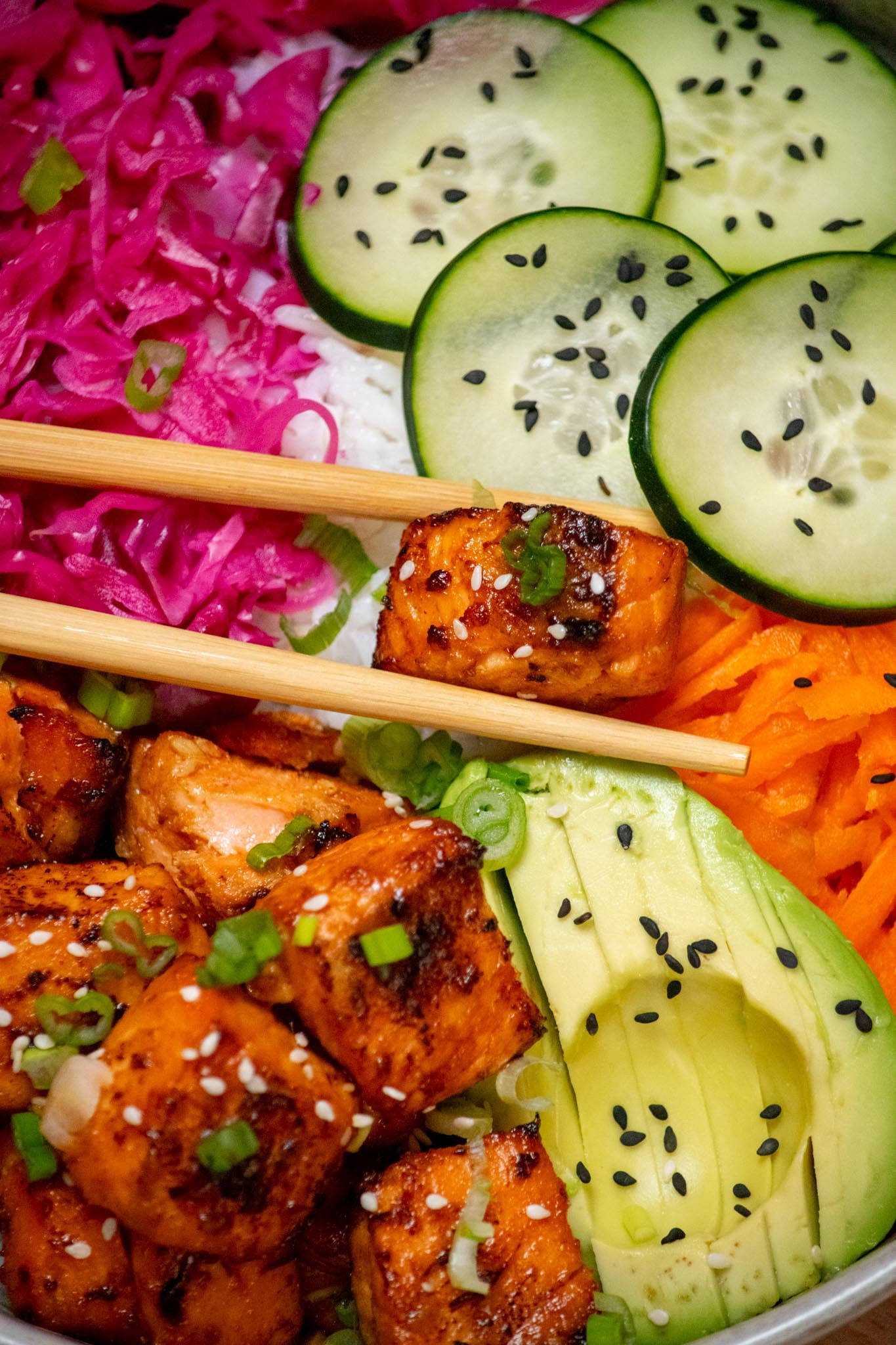 Air fryer salmon bites